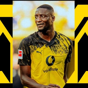 多特官方祝吉拉西30岁生日快乐，球员加盟以来出战87场55球15助