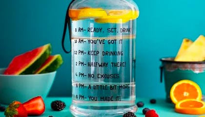 角球防守中吕迪格疑似使用过分力量卡身位，裁判未做判罚